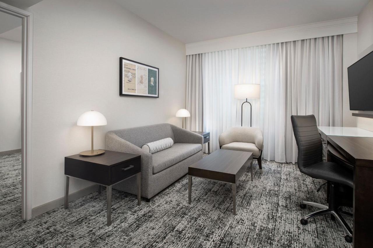 King Suite Sofa Bed