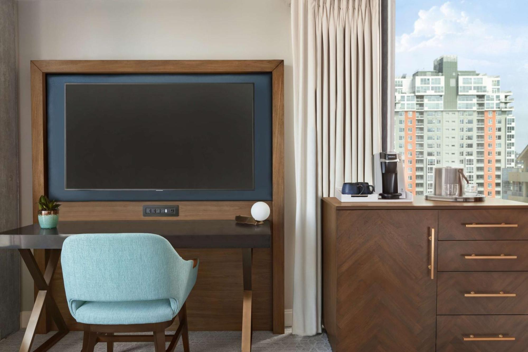 King Room City View Hearing Access