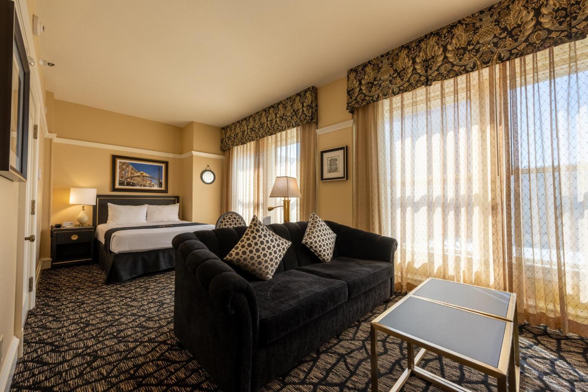 Junior Suite