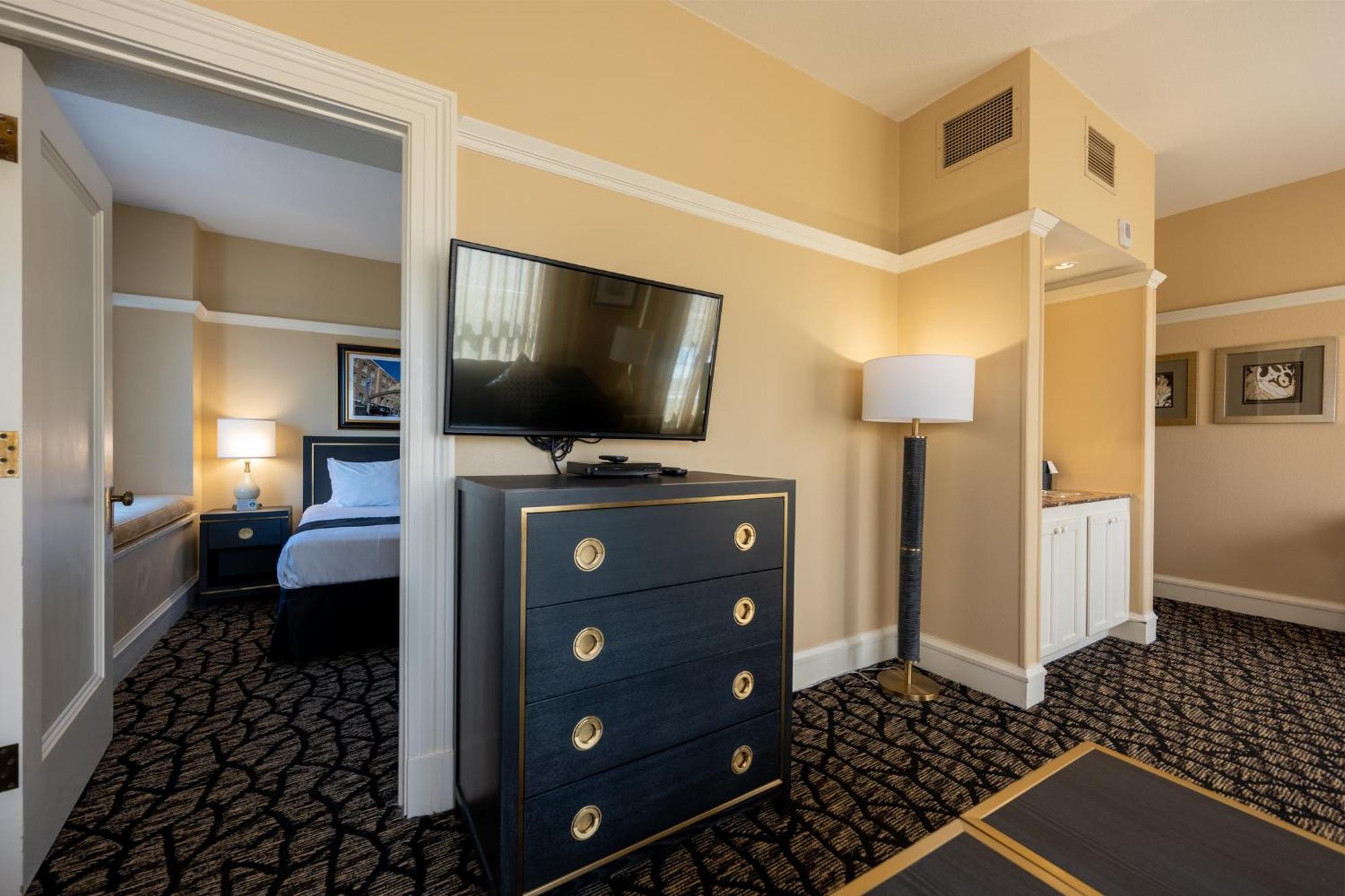 One-Bedroom Suite