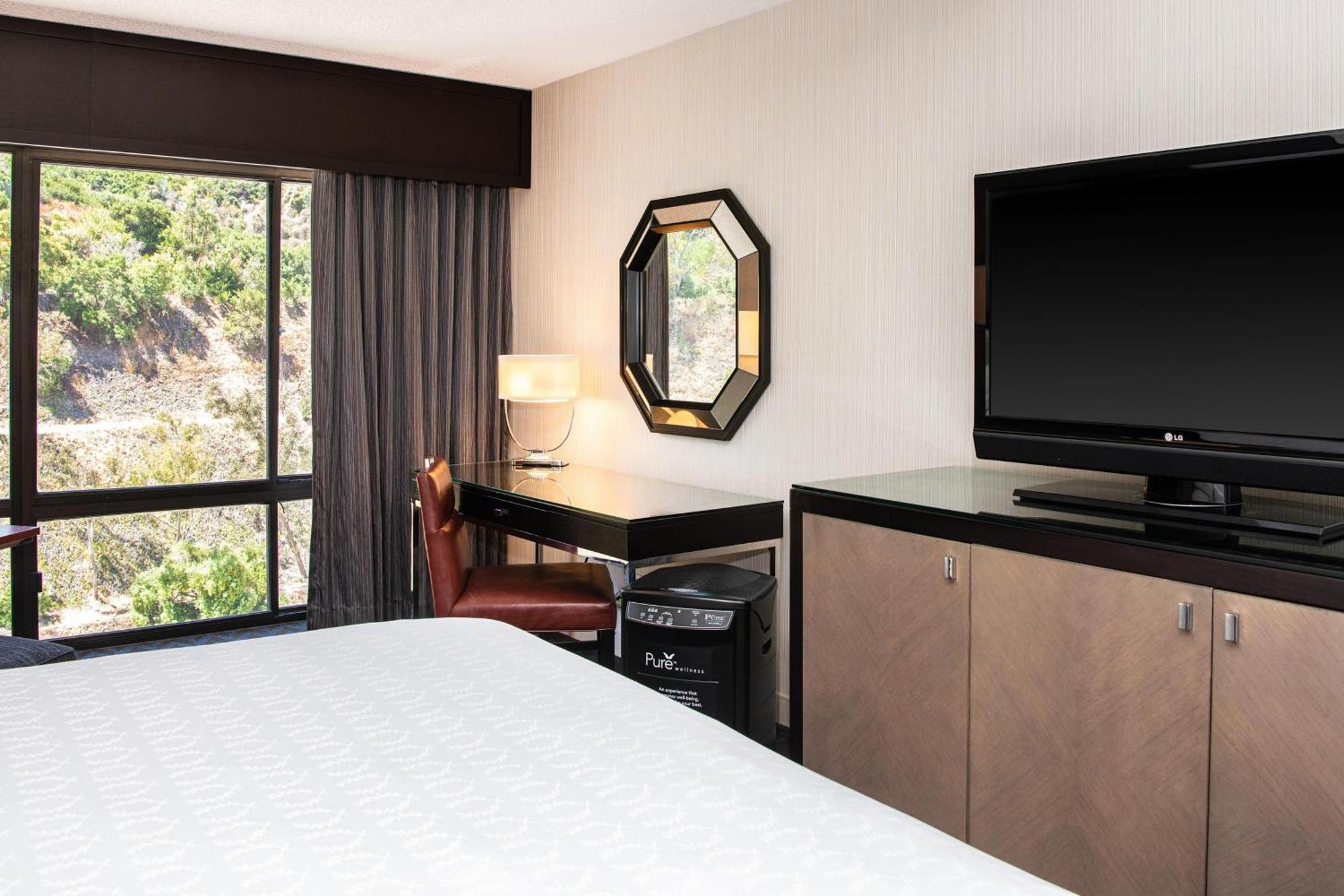 PURE Wellness 1 King Bed