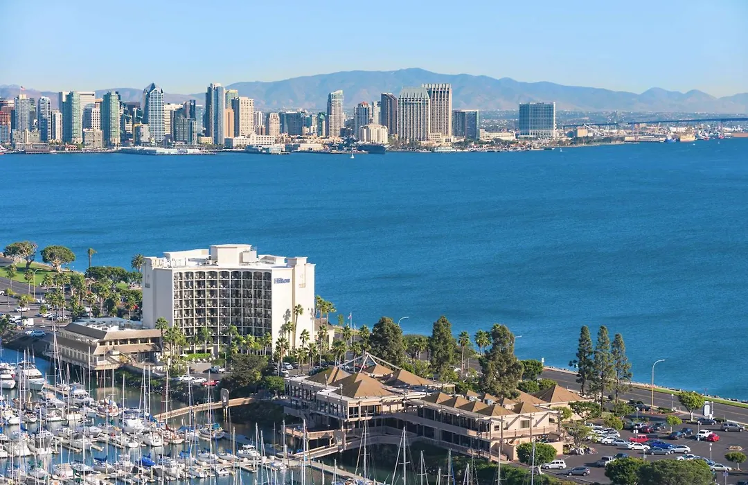 Hilton San Diego Airport/Harbor Island-1