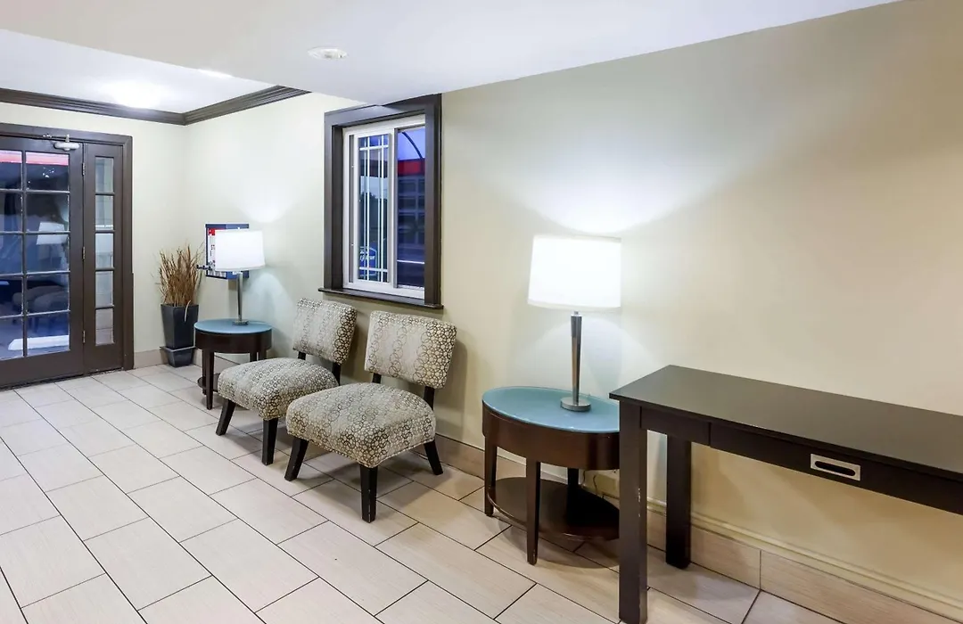 Howard Johnson By Wyndham San Diego Hotel Circle-1