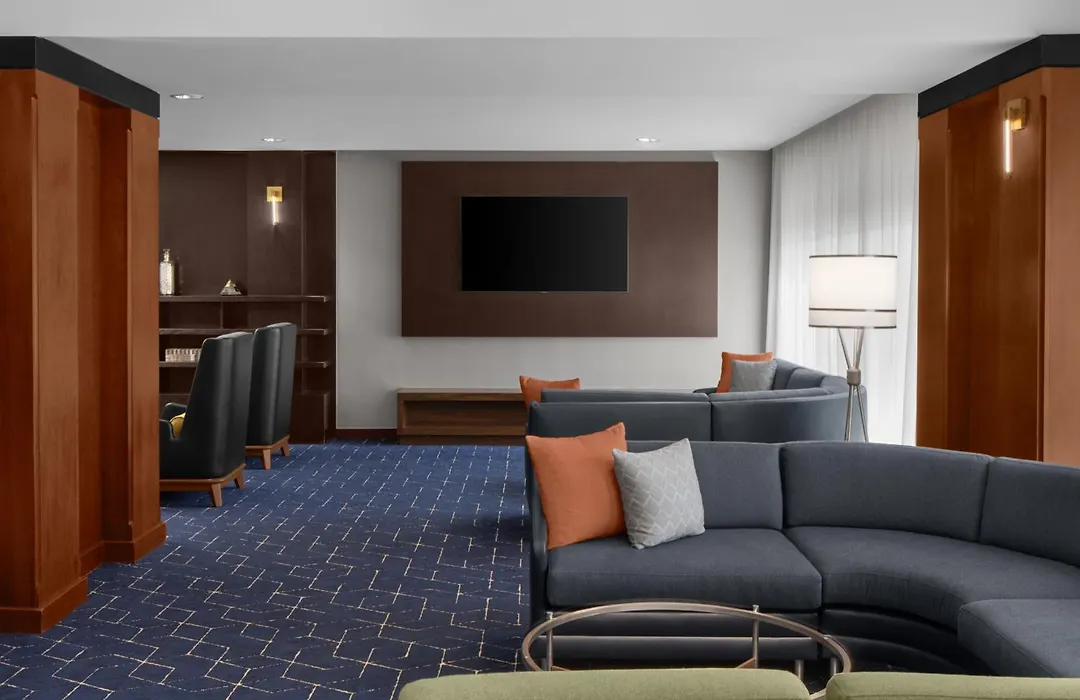 Courtyard By Marriott San Diego Central-1