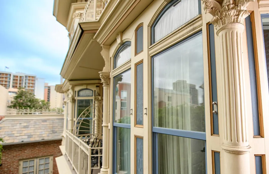 Horton Grand Hotel-1