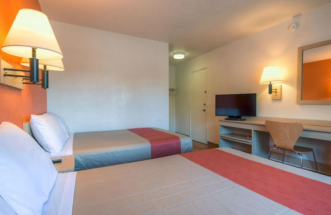 Motel 6-San Ysidro, Ca - San Diego - Border-1