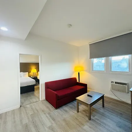 Ramada By Wyndham San Diego Airport-3