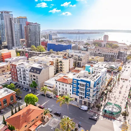 Urban Boutique Hotel- Little Italy, Downtown San Diego-3