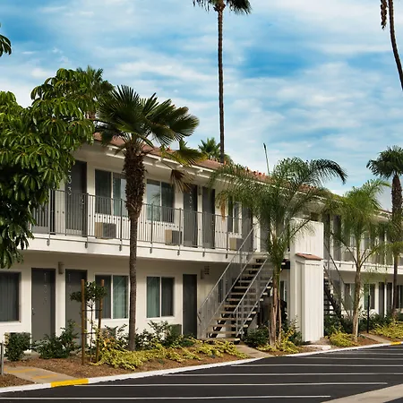 Hotel Iris - Mission Valley-San Diego Zoo-Seaworld-2
