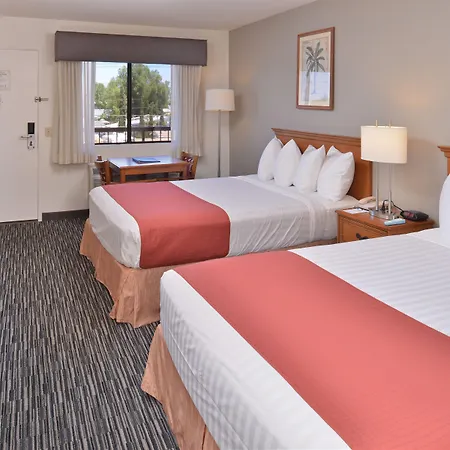 Pleasant Inn-2
