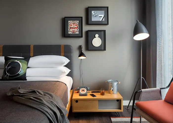 Hotels in San DiegoMoxy Gaslamp Quarter