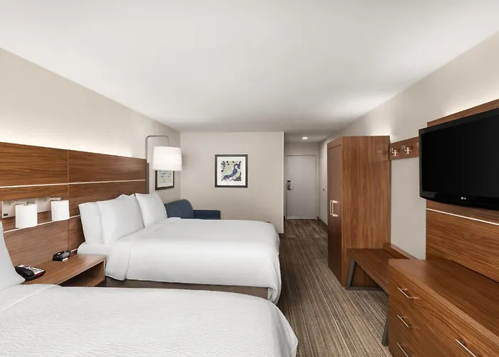 Holiday Inn Express San Diego - Sea World Area By Ihg