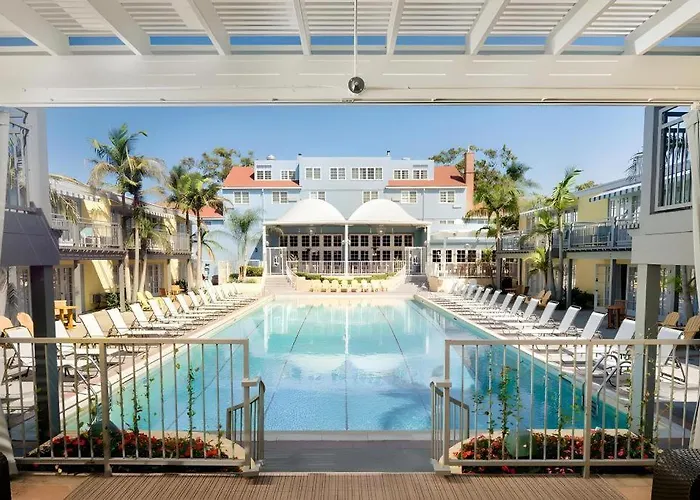 The Lafayette Hotel, Swim Club & Bungalows San Diego